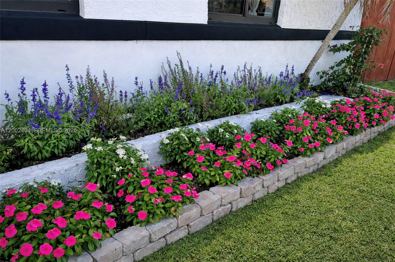 MIAMI MODERN MANORS - Residential Lease