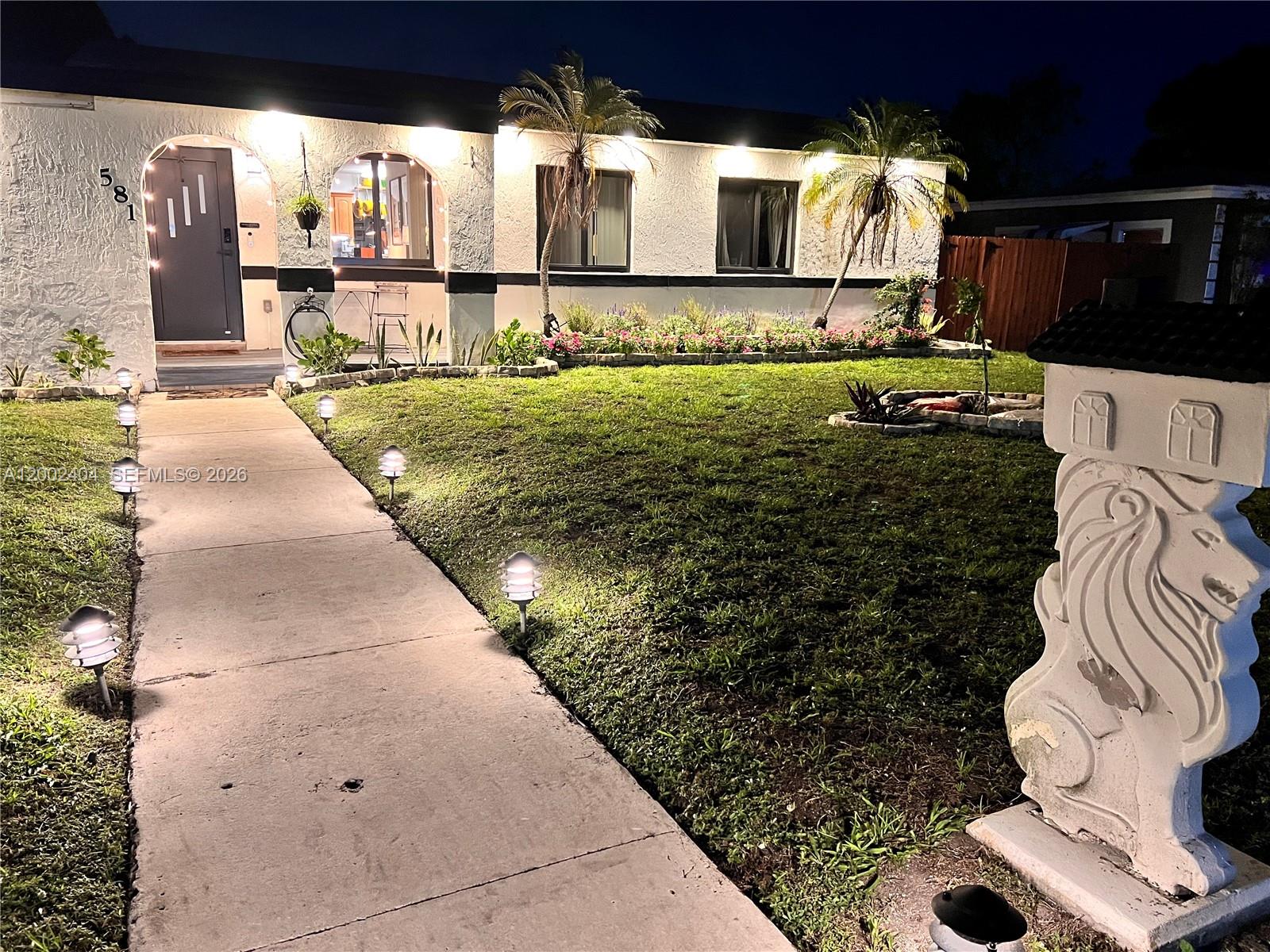 MIAMI MODERN MANORS - Residential Lease