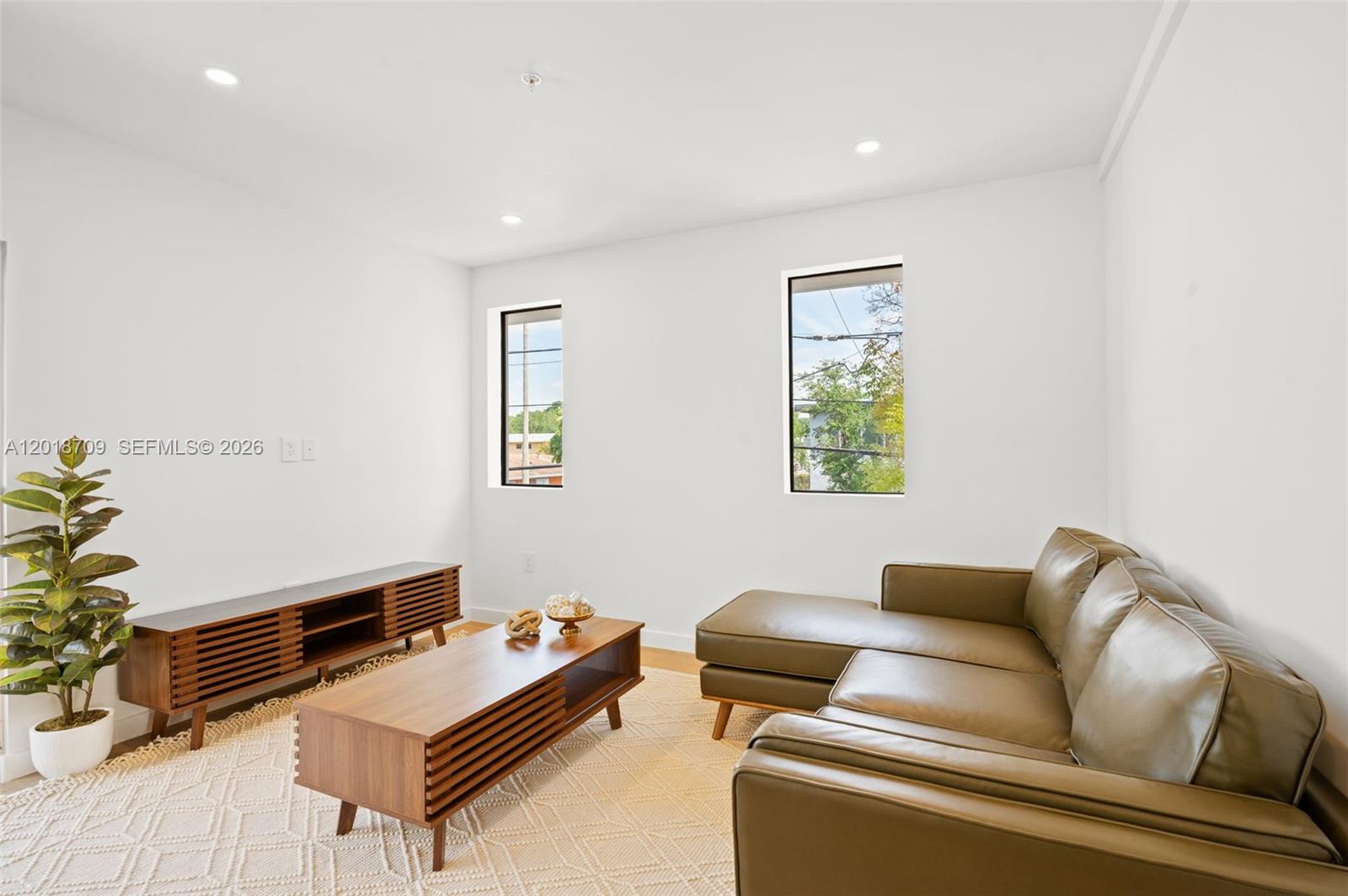 WESTDALE 2ND AMD PL - Residential Lease