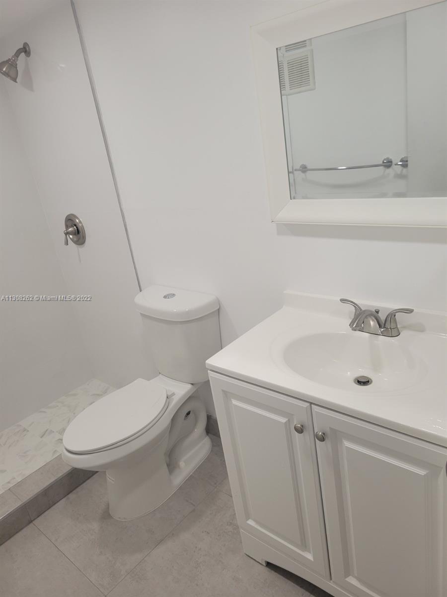 CYPRESS CHASE NORTH NO 4 - Residential Lease