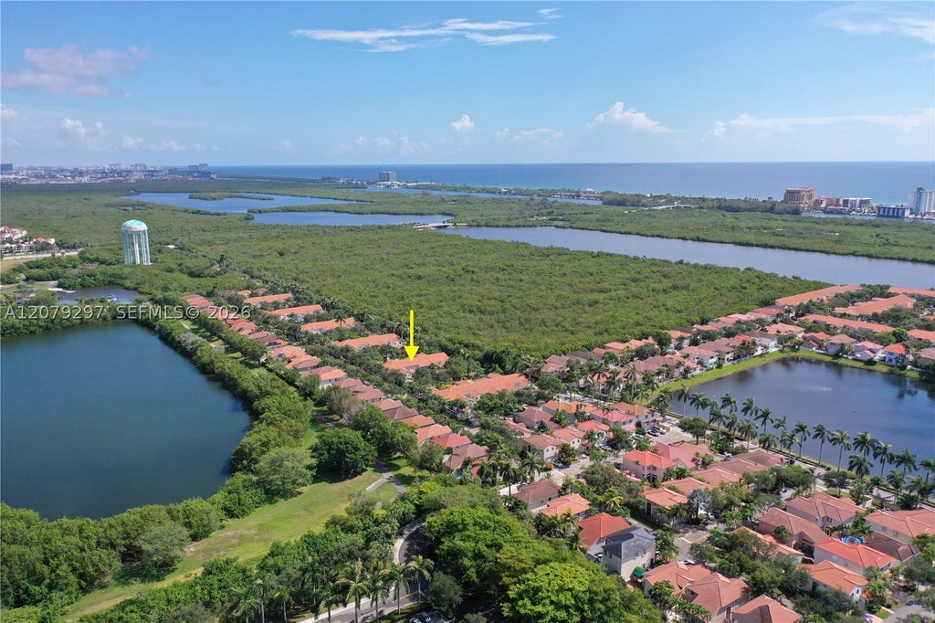 Photo of 1135 Cliffrose St, Hollywood, FL 33019 (MLS # A12079297)