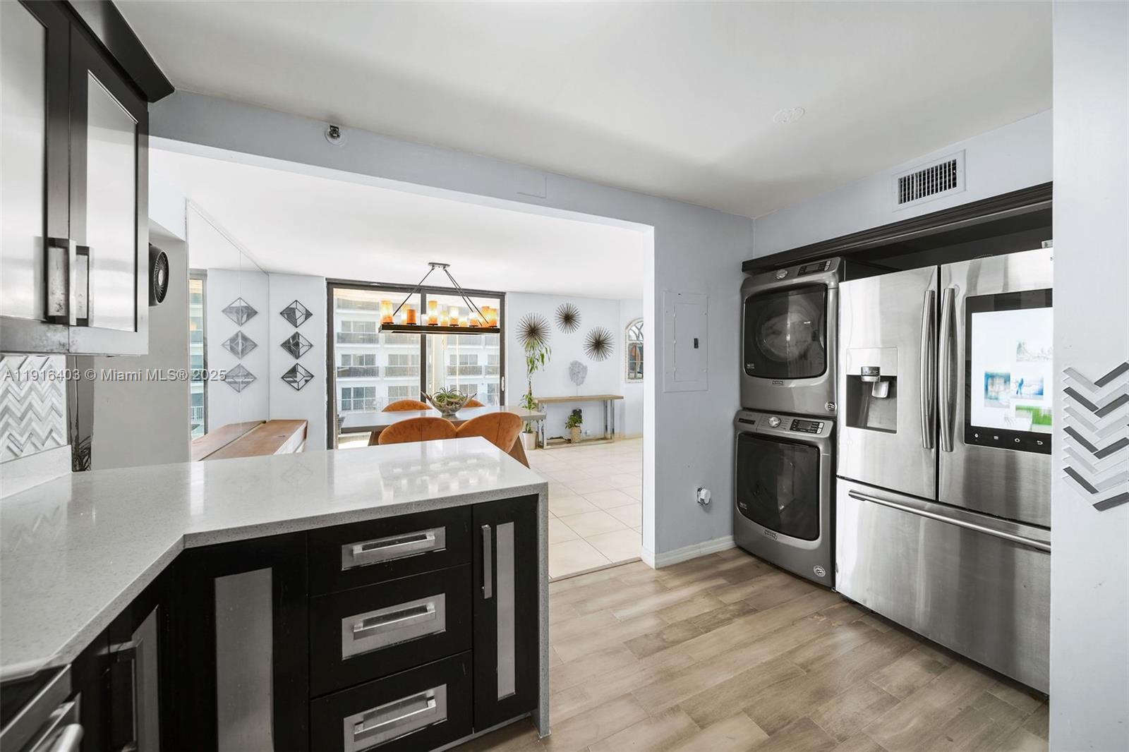 LE TRIANON CONDO - Residential