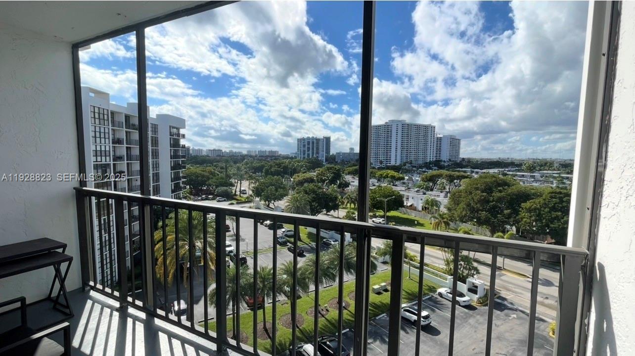 OCEANVIEW PARK CONDO - Residential Lease