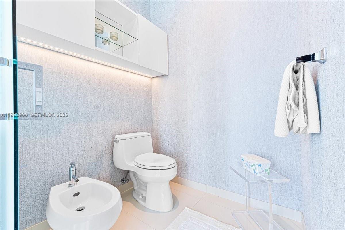 ASIA CONDO - Residential