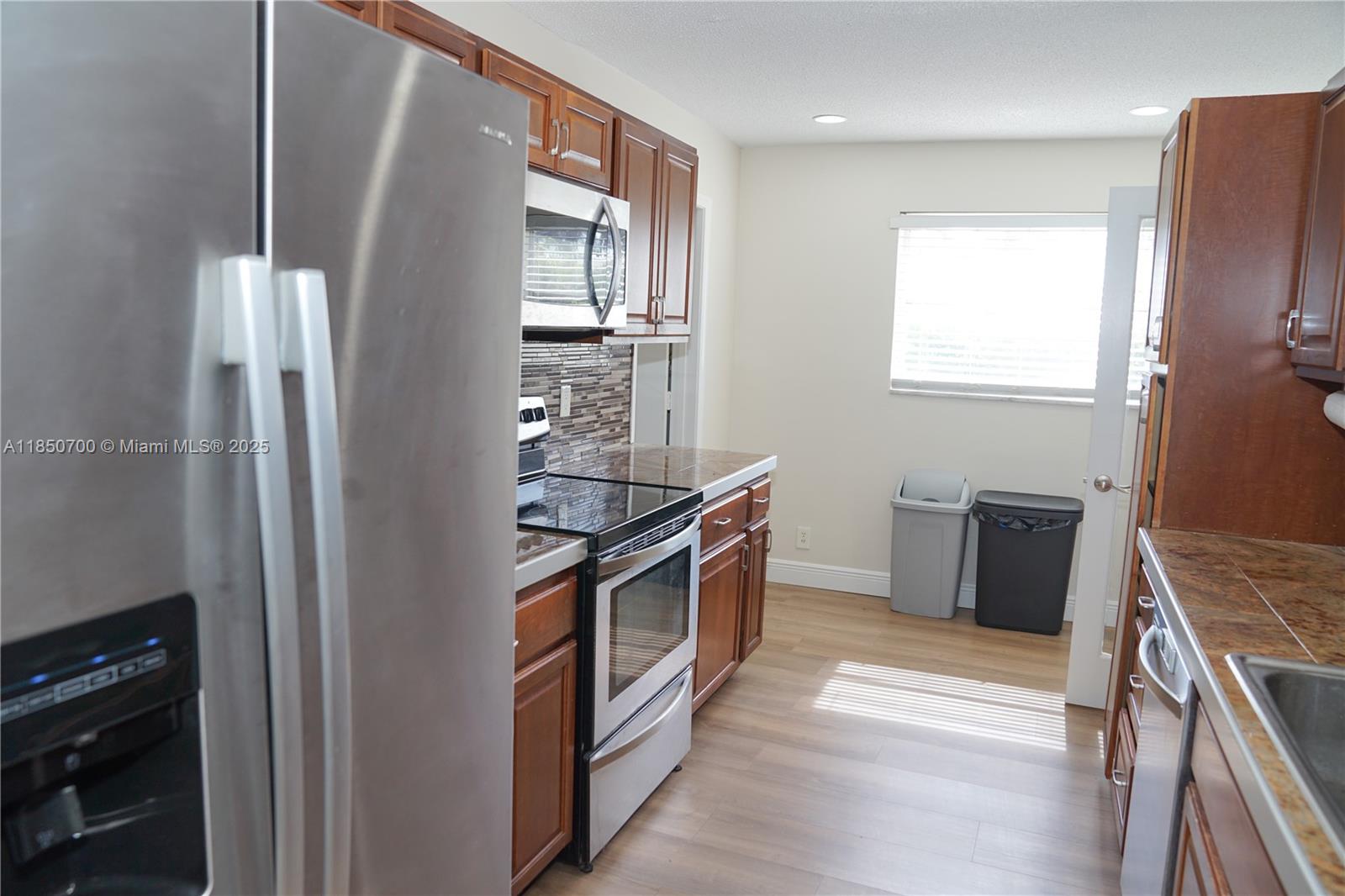 TAMARAC LAKES NORTH 3RD S - Residential