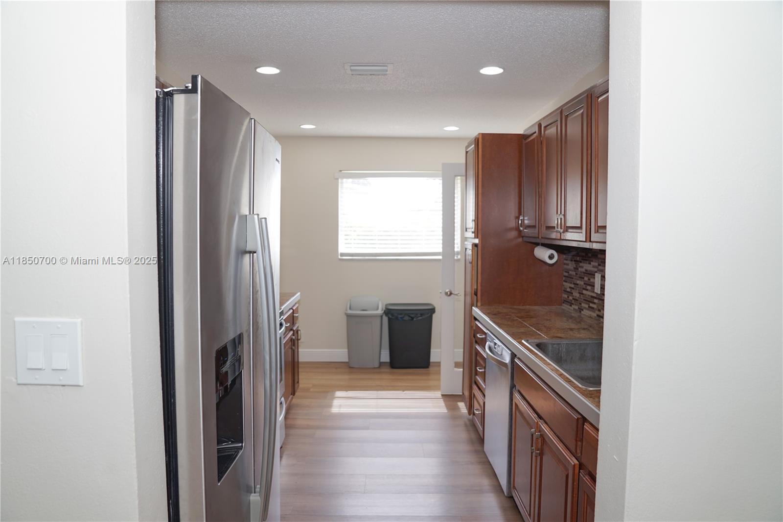 TAMARAC LAKES NORTH 3RD S - Residential