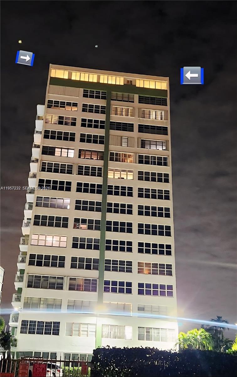 BAYVIEW TOWERS CONDO SOUT - Residential