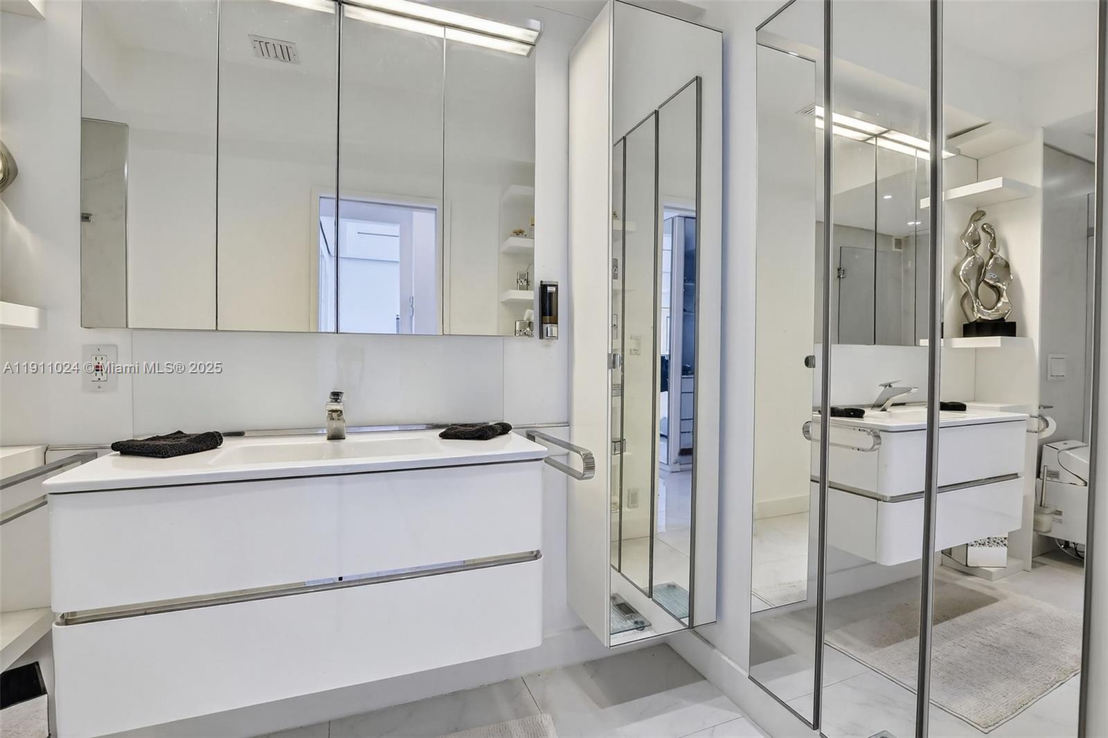 CORONADO CONDO - TOWER I - Residential