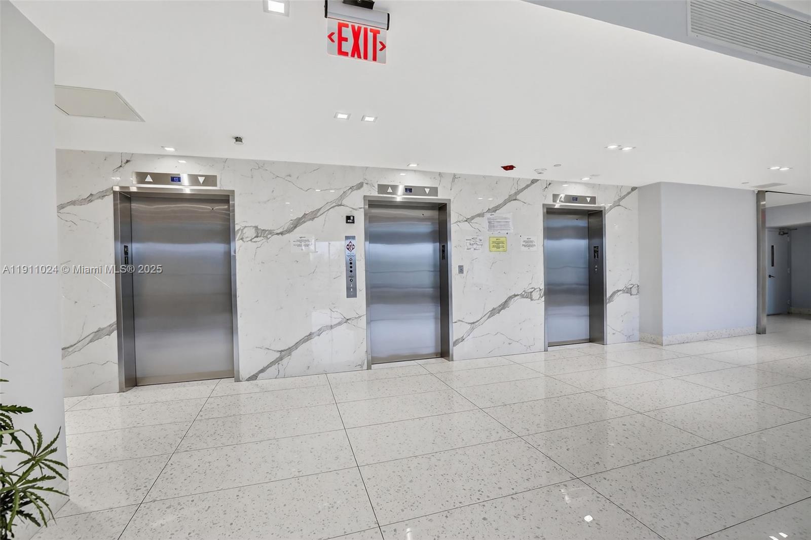 CORONADO CONDO - TOWER I - Residential