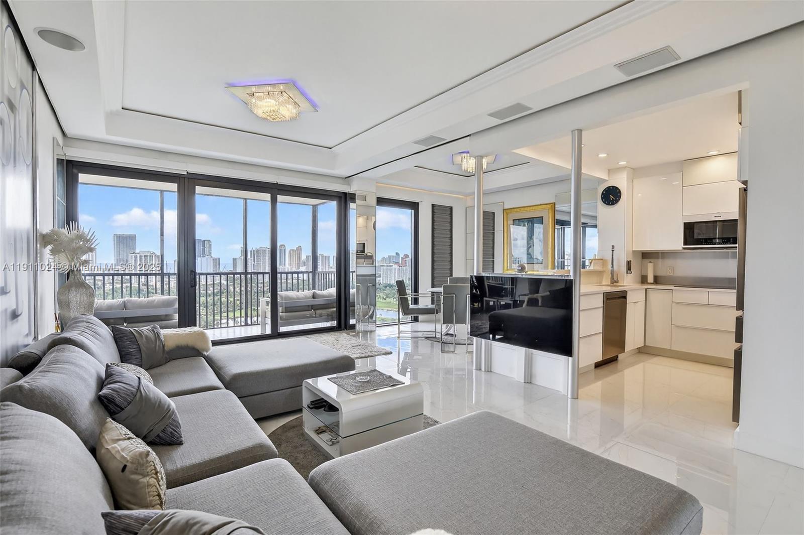 CORONADO CONDO - TOWER I - Residential