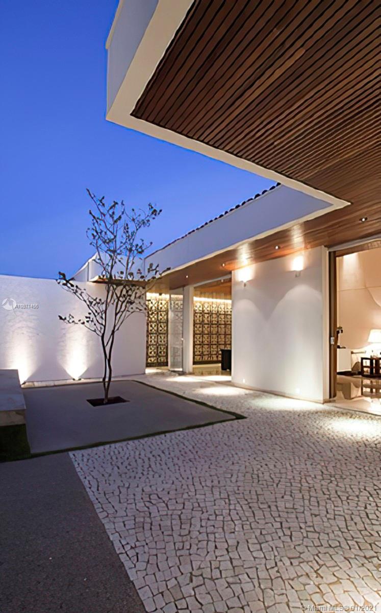 BAY RIDGE ESTS - Residential