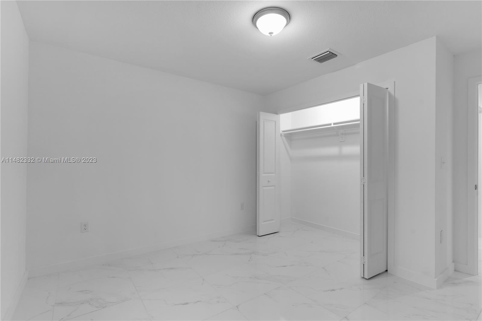 1712-1716 NW 76 TERRACE CO - Residential