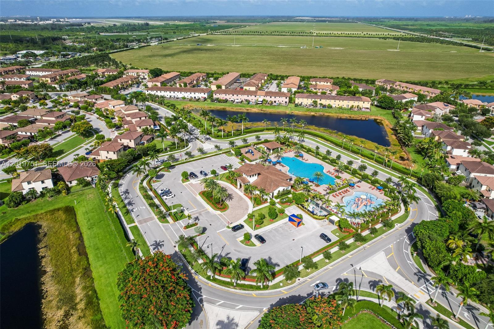 BAYWINDS AT COZUMEL - Residential