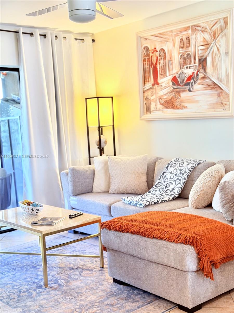 3370 Beau Rivage Dr 4Q