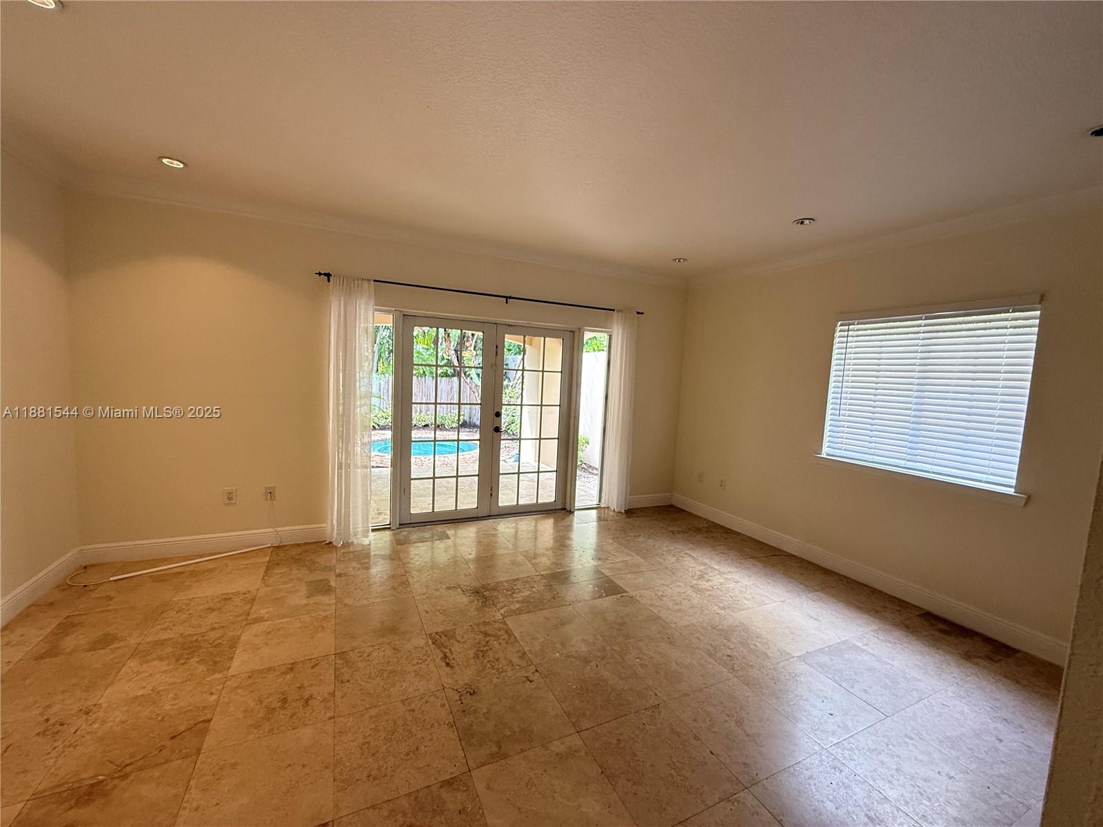 INDIANA GROVE CONDO - Residential Lease