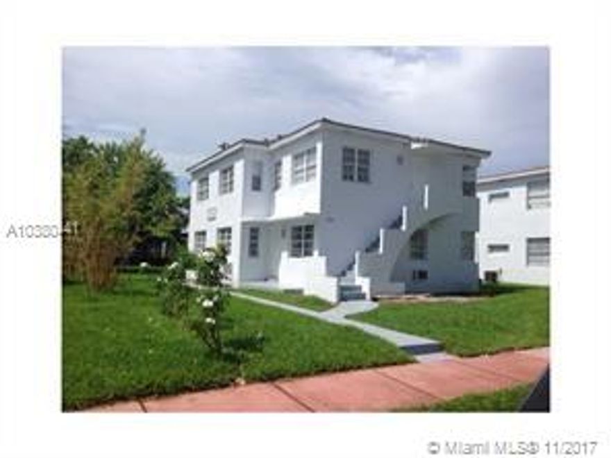 Newly remodeled unit with stainless steel appliances. Entire building has been renovated in 2013. Property is on same block as Normandy Isles Park&Pool. Proximity to Beach and restaurants.