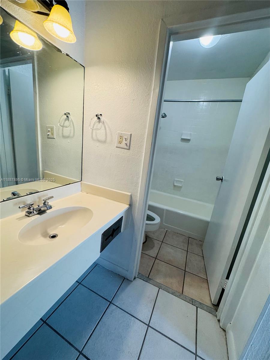 Tropicana Resort - Residential