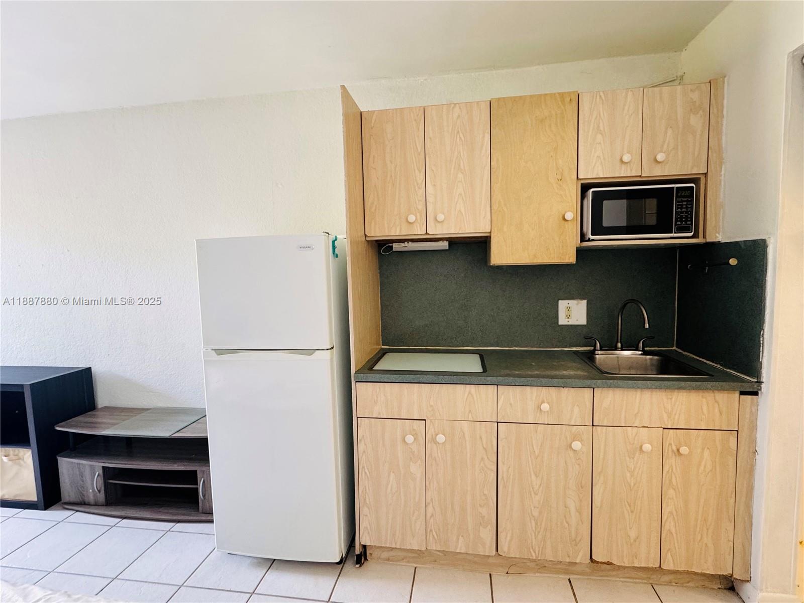 Tropicana Resort - Residential