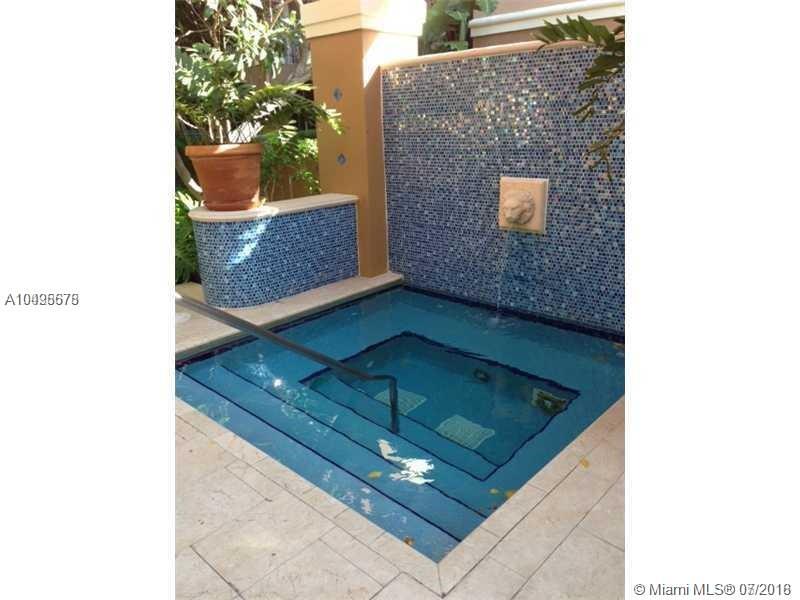 THE YACHT CLUB AD AVENTURA - Residential Lease