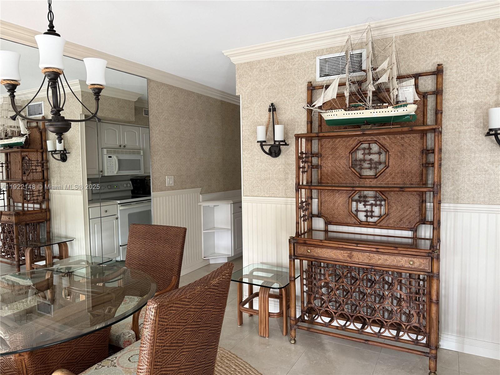 HARBOR COLONY CO-OP - Residential Lease