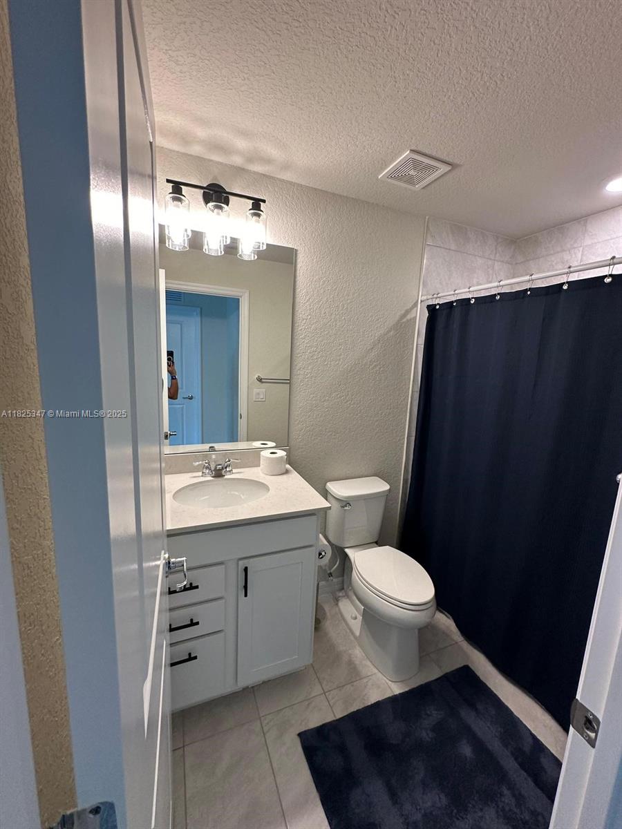 SOMERSET PLAZA - Residential Lease