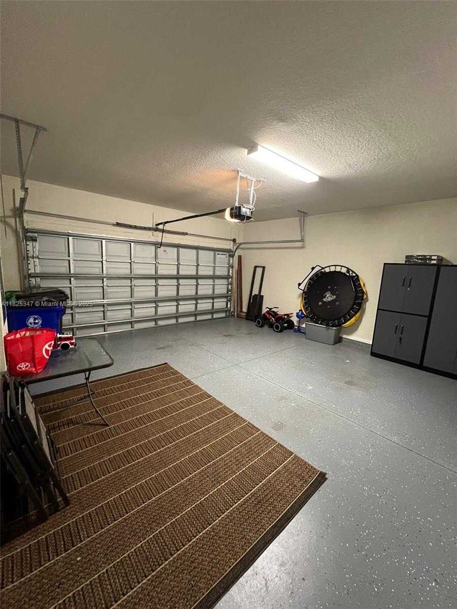 SOMERSET PLAZA - Residential Lease