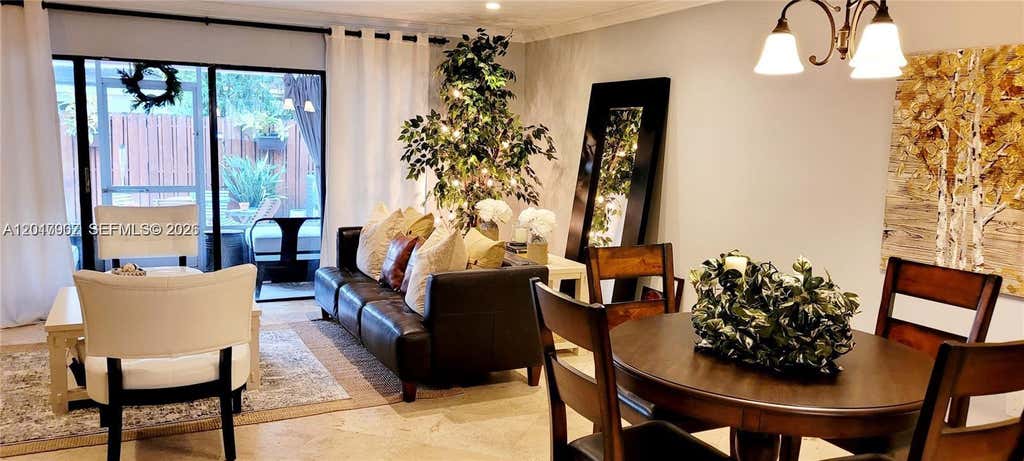 Photo of 3300 Atlanta ST #15C, Hollywood, FL 33021 (MLS # A12017907)