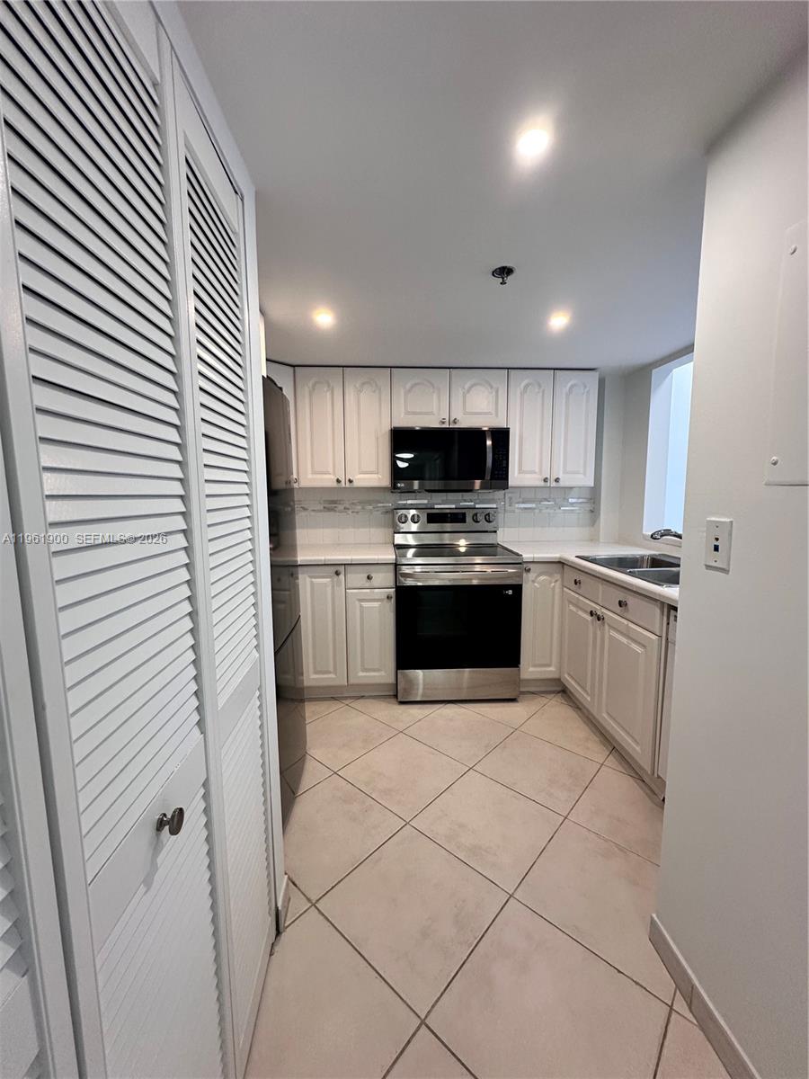 BRICKELL KEY II CONDO - Residential