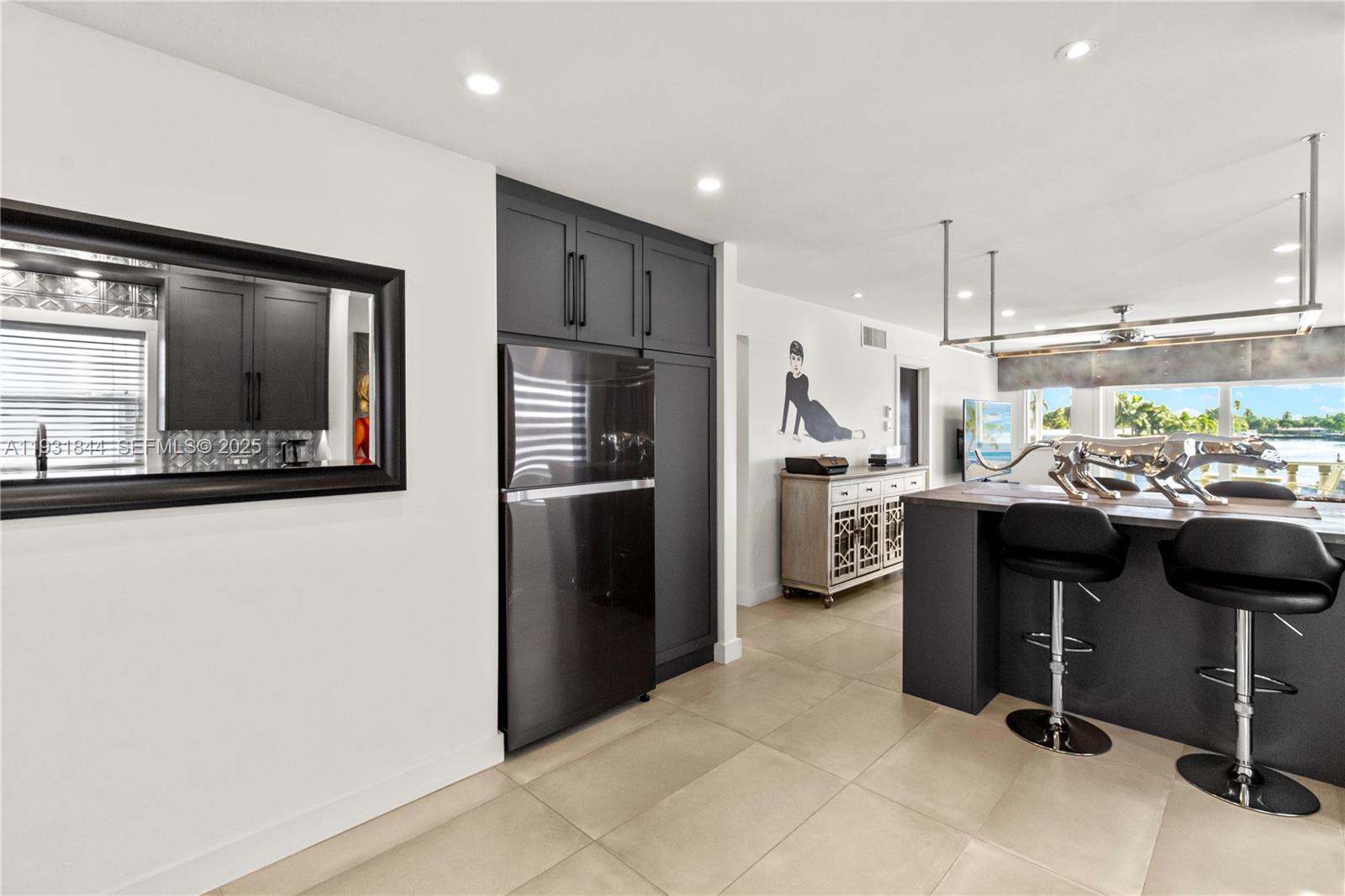 LAKEVIEW LODGE CO-OP - Residential