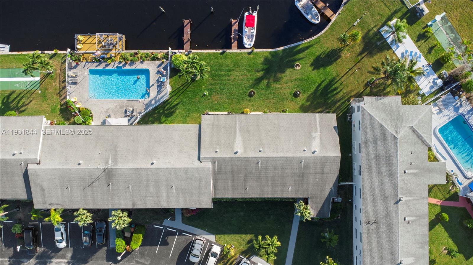 LAKEVIEW LODGE CO-OP - Residential