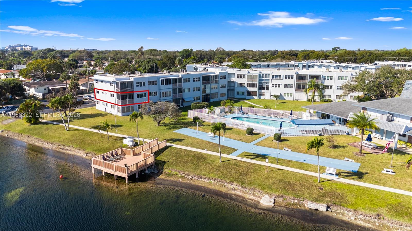 SHERIDAN LAKES CONDO APTS - Residential