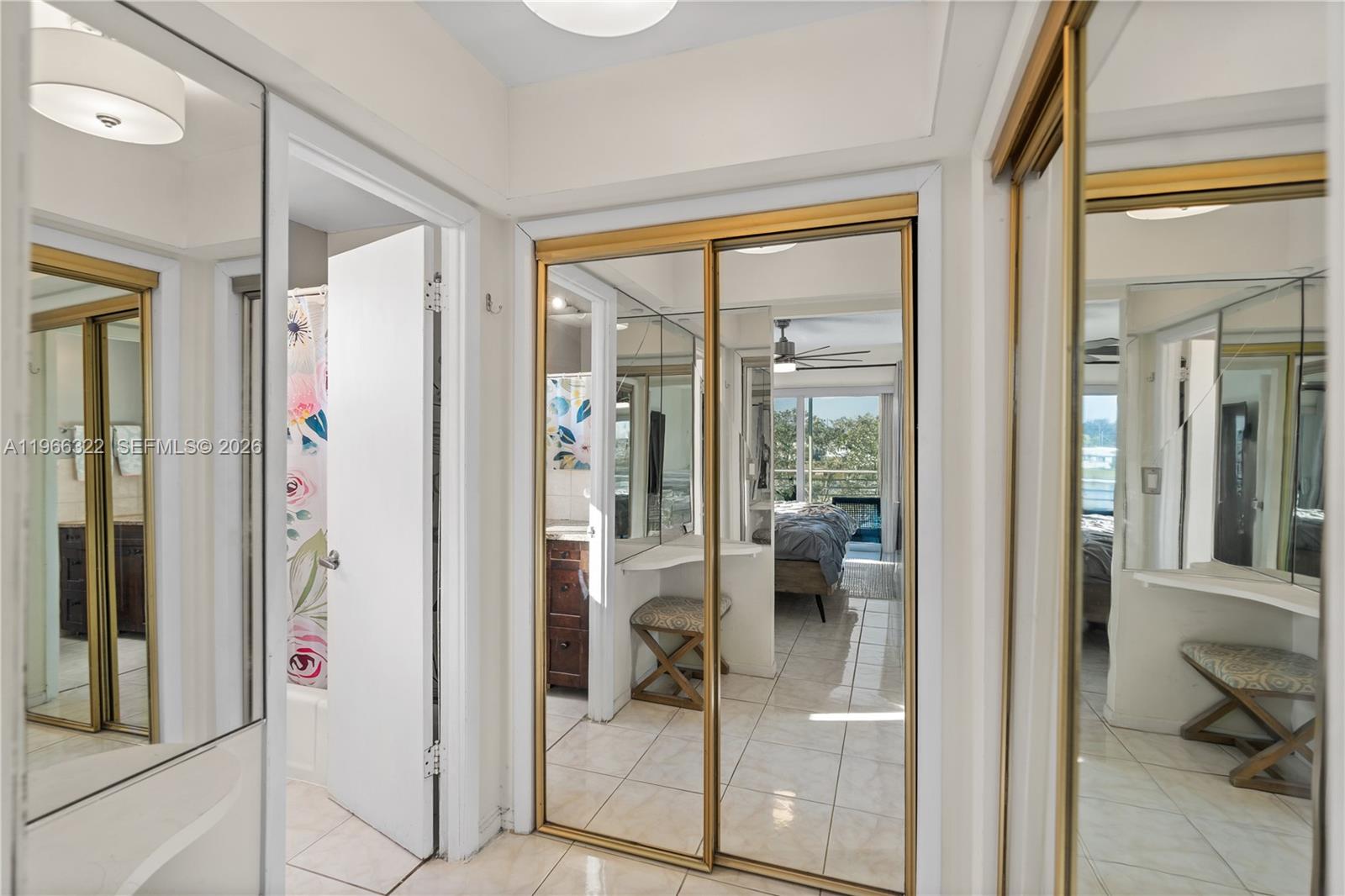 SHERIDAN LAKES CONDO APTS - Residential