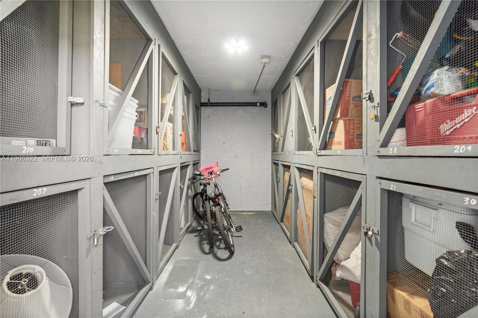 SHERIDAN LAKES CONDO APTS - Residential