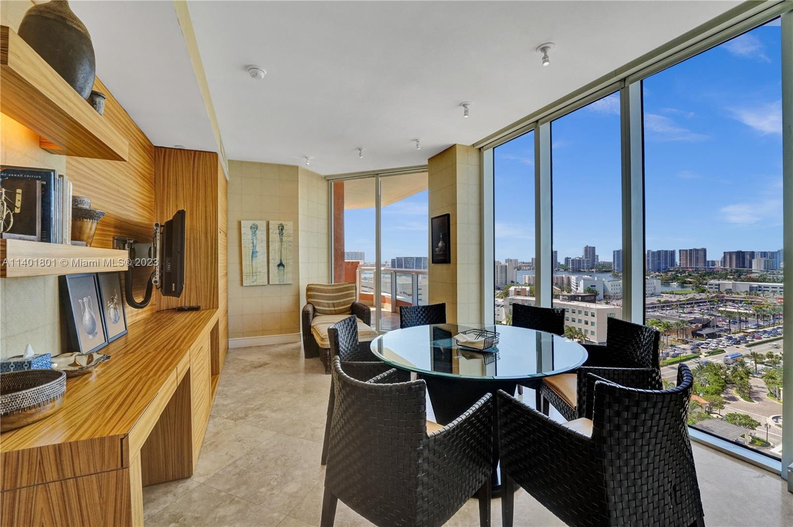 ACQUALINA OCEAN RESIDENCE - Residential