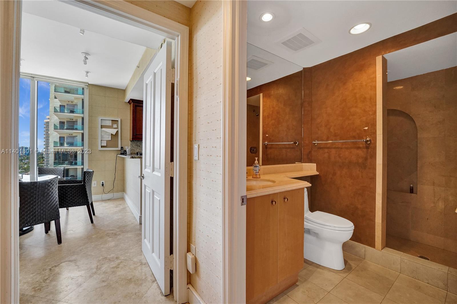 ACQUALINA OCEAN RESIDENCE - Residential