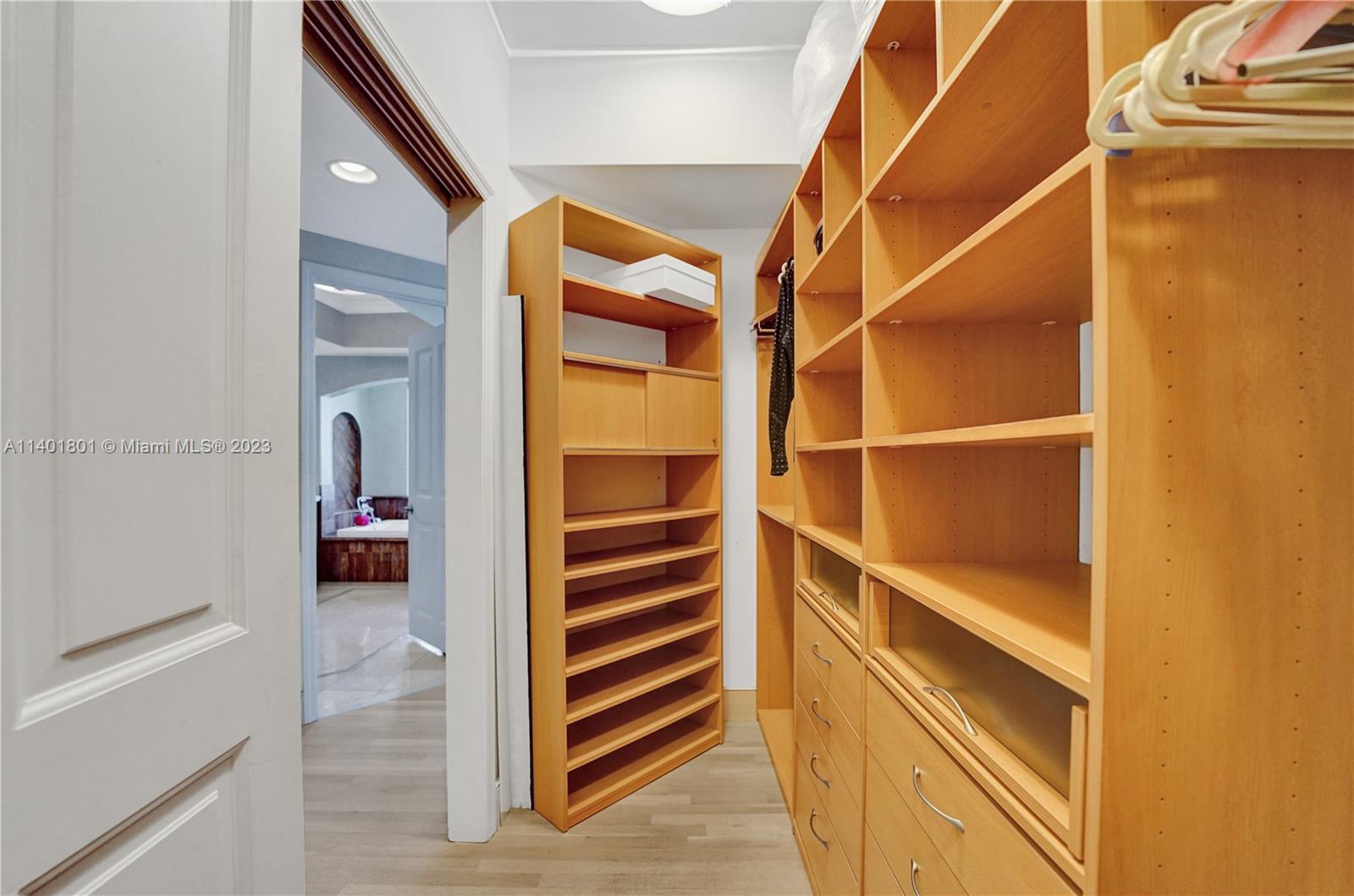 ACQUALINA OCEAN RESIDENCE - Residential