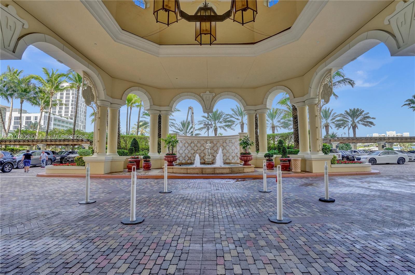 ACQUALINA OCEAN RESIDENCE - Residential