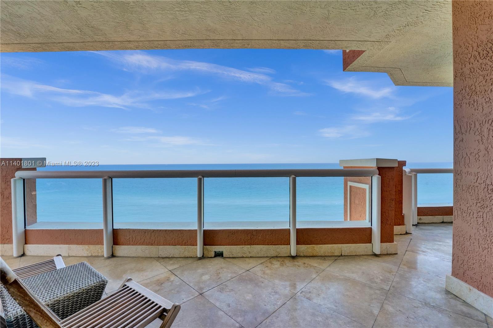 ACQUALINA OCEAN RESIDENCE - Residential