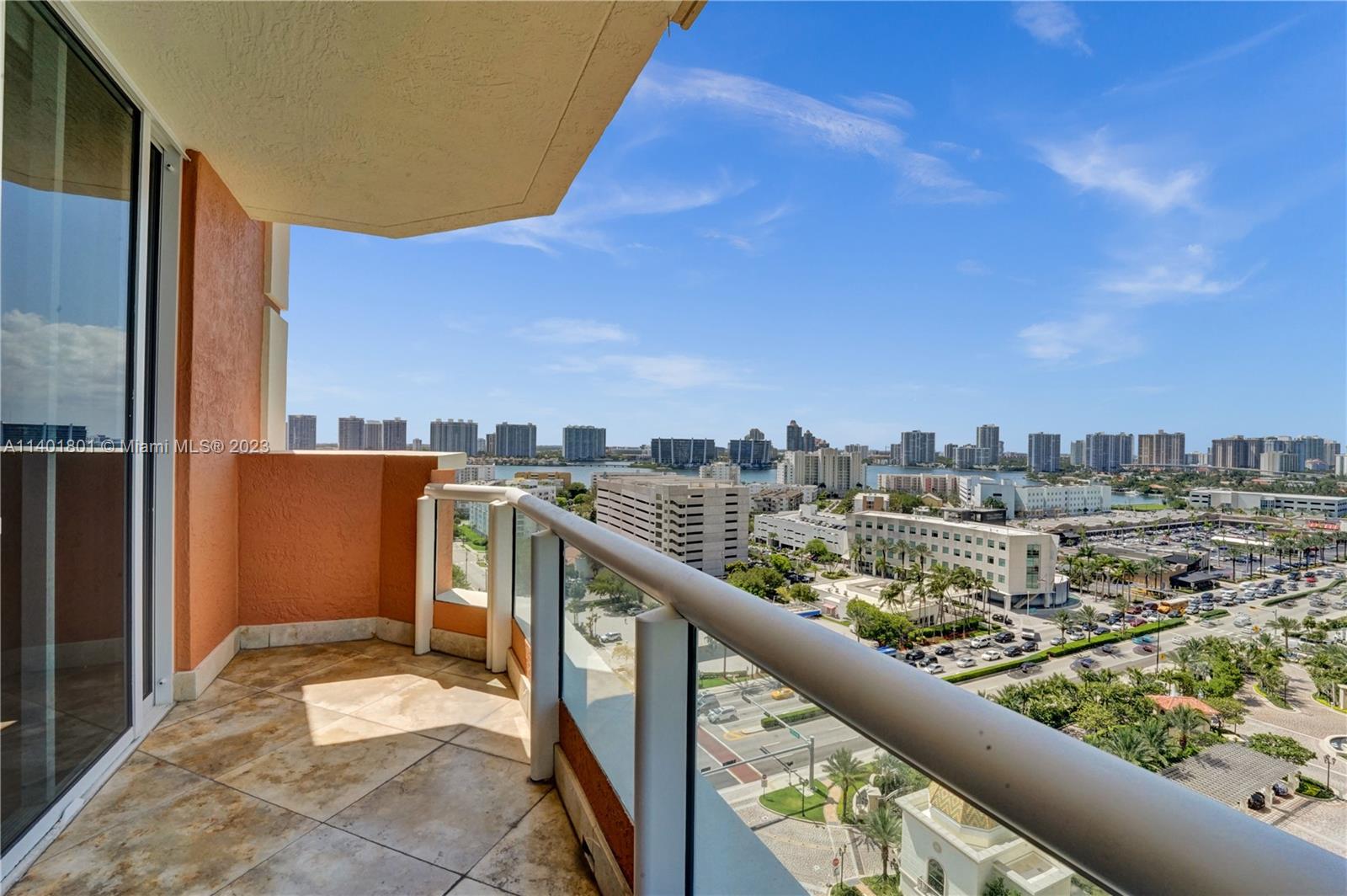 ACQUALINA OCEAN RESIDENCE - Residential