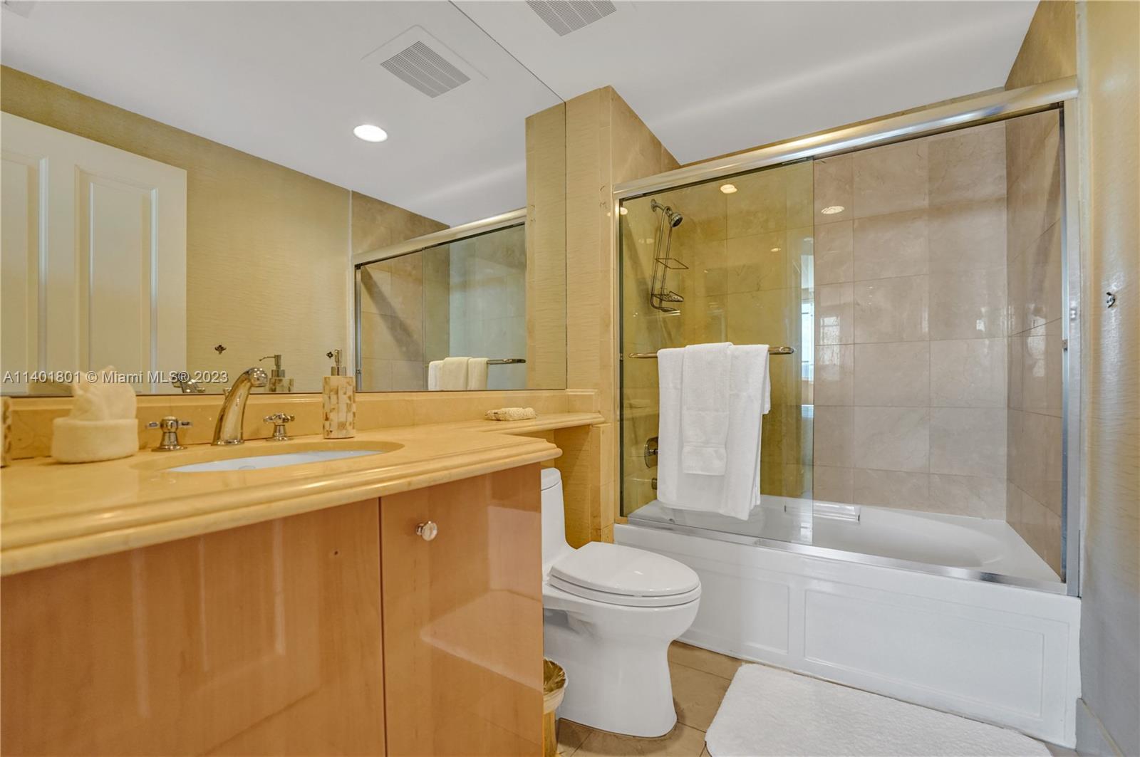 ACQUALINA OCEAN RESIDENCE - Residential