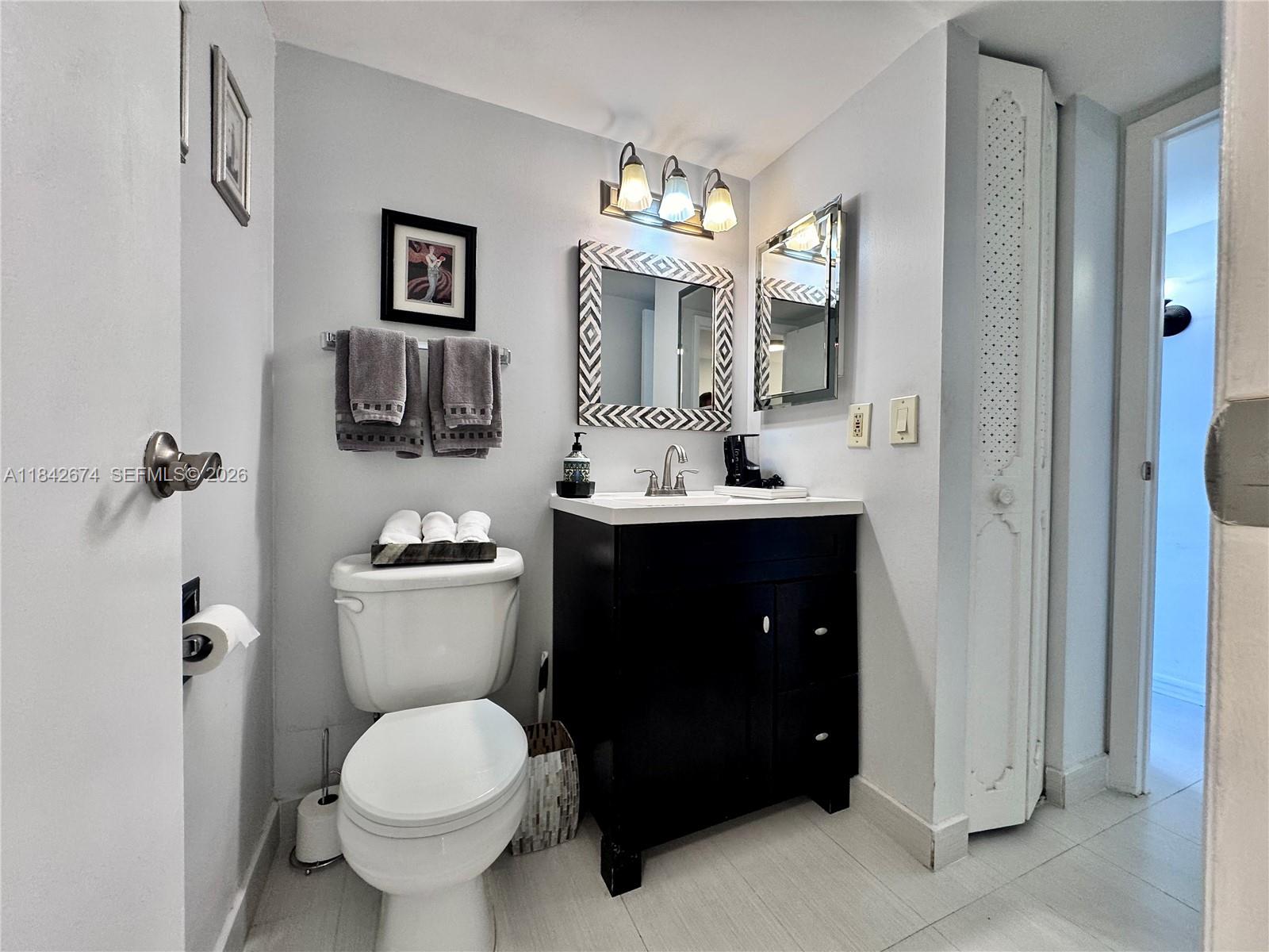 BISCAYA III CONDO - Residential