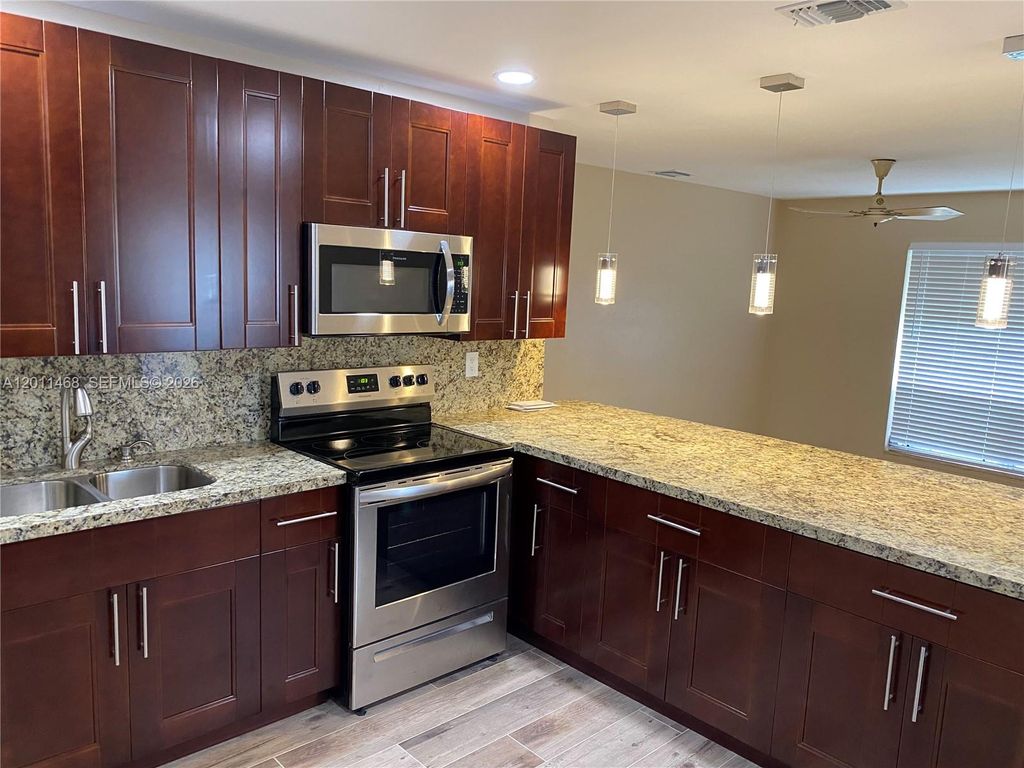 Photo of 2421 SW 6th St, Fort Lauderdale, FL 33312 (MLS # A12011468)