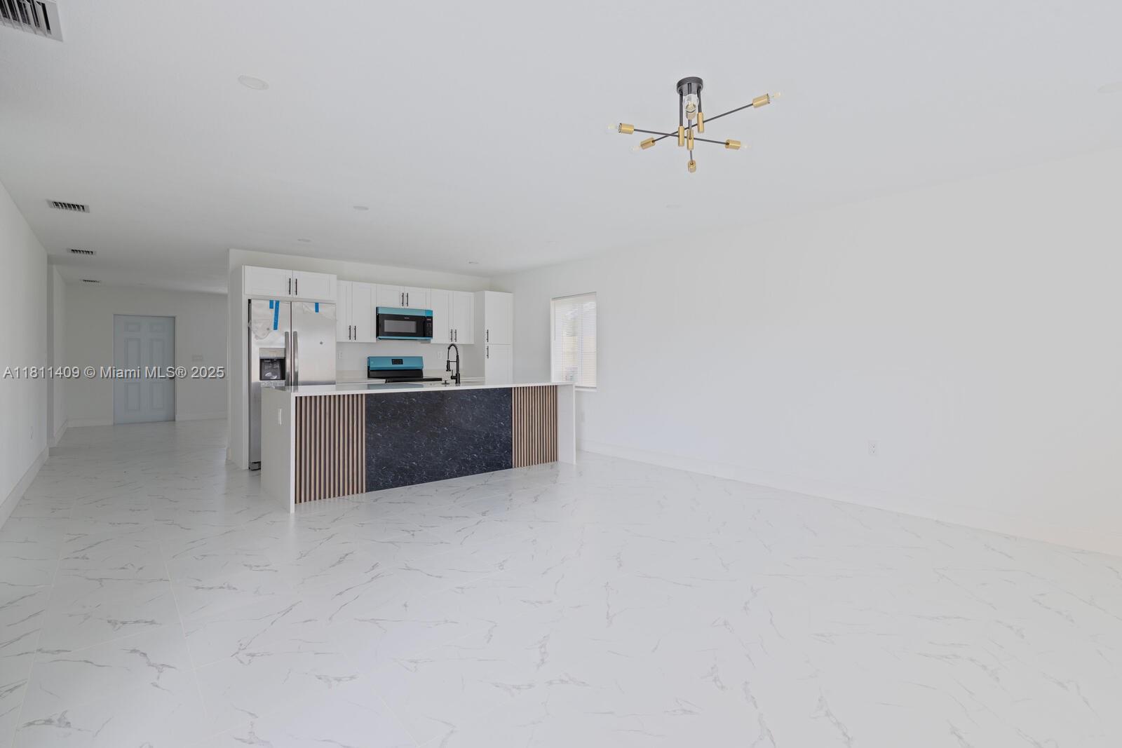 Lincoln Park - Residential