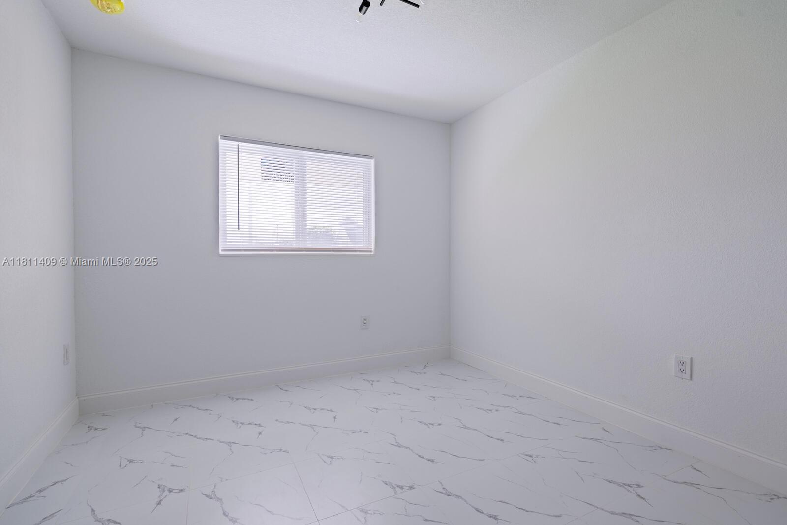 Lincoln Park - Residential