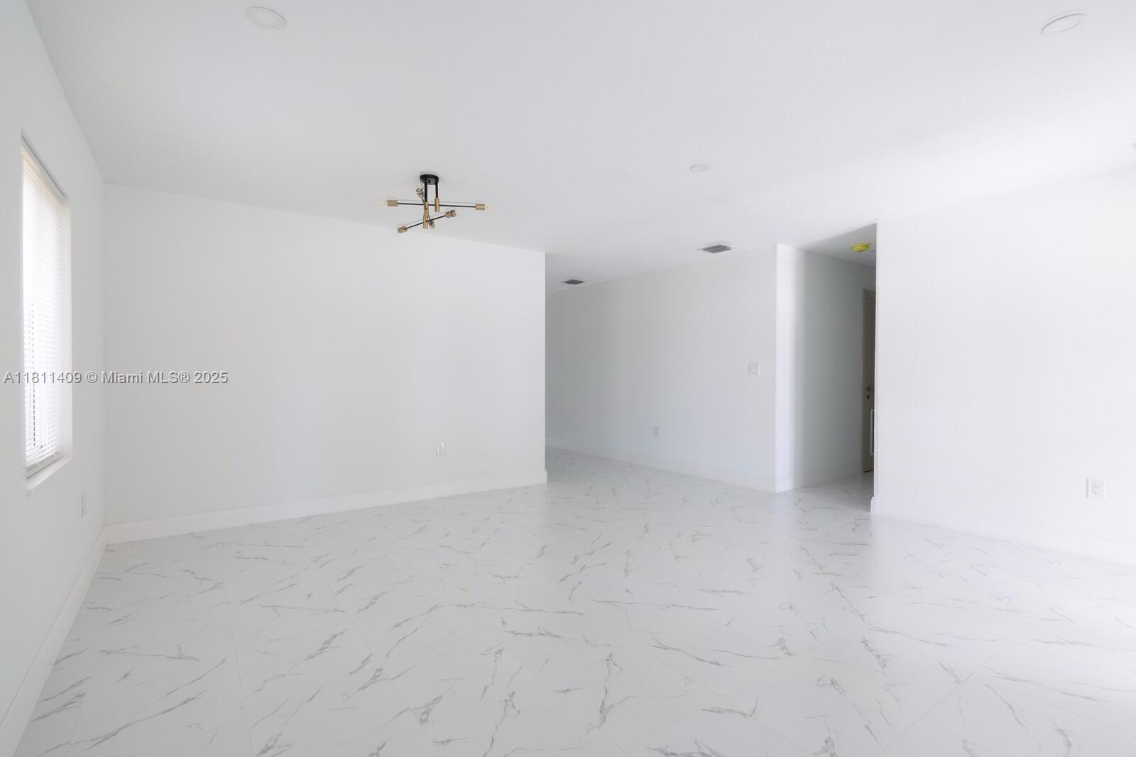 Lincoln Park - Residential