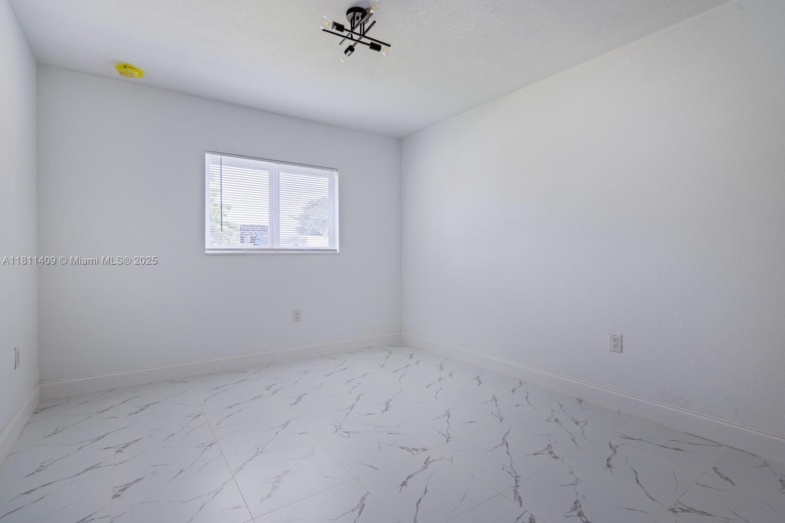 Lincoln Park - Residential