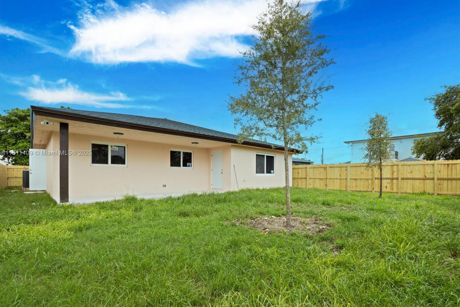 Lincoln Park - Residential