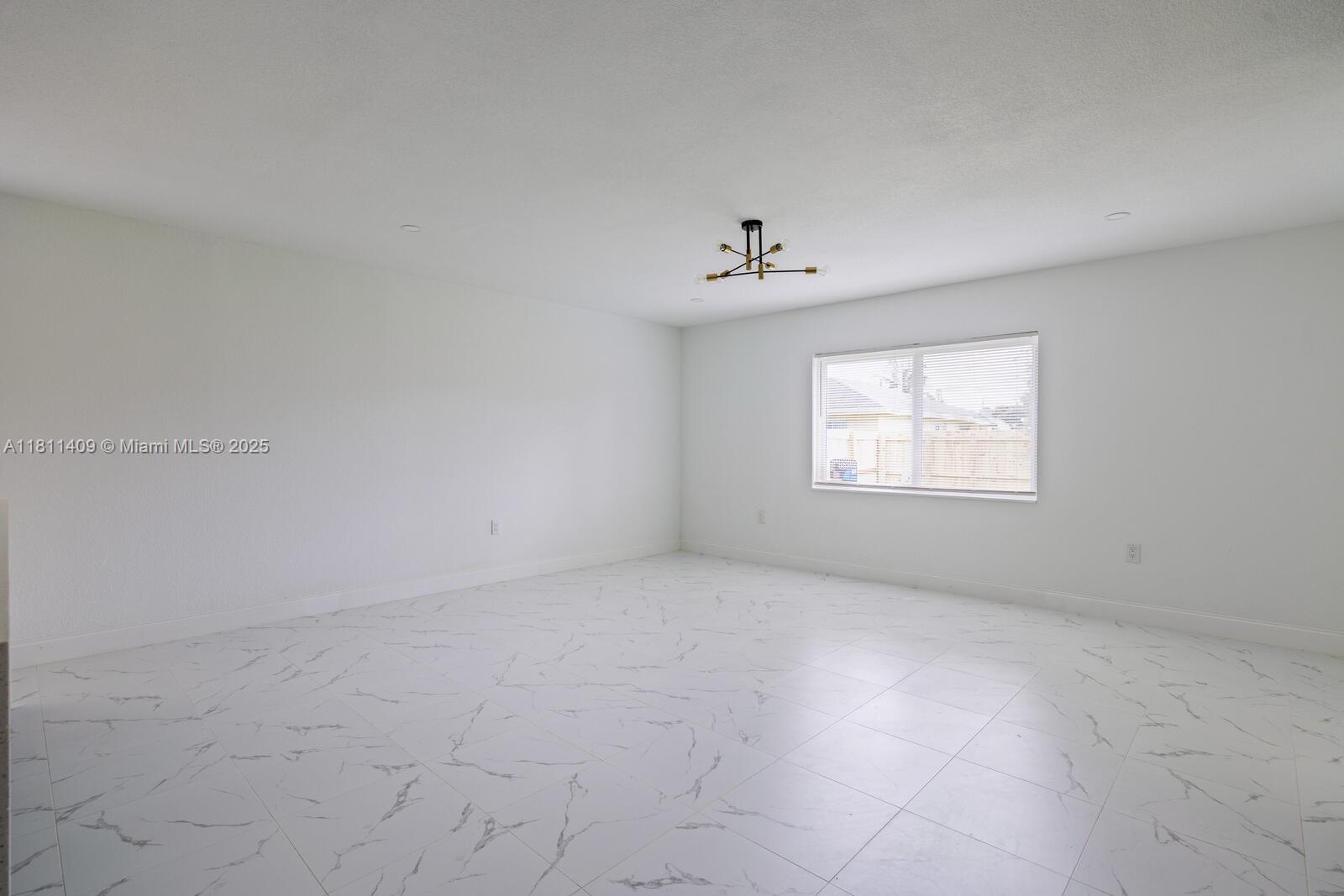 Lincoln Park - Residential