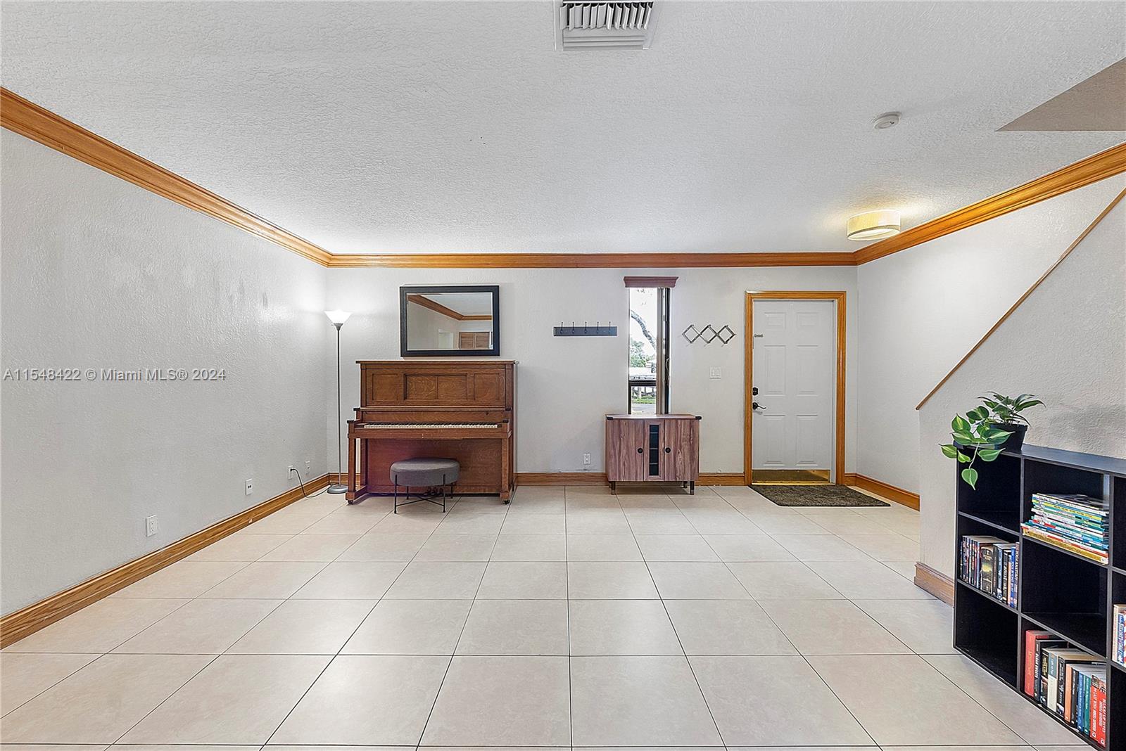 SADDLE-UP PLAT - Residential