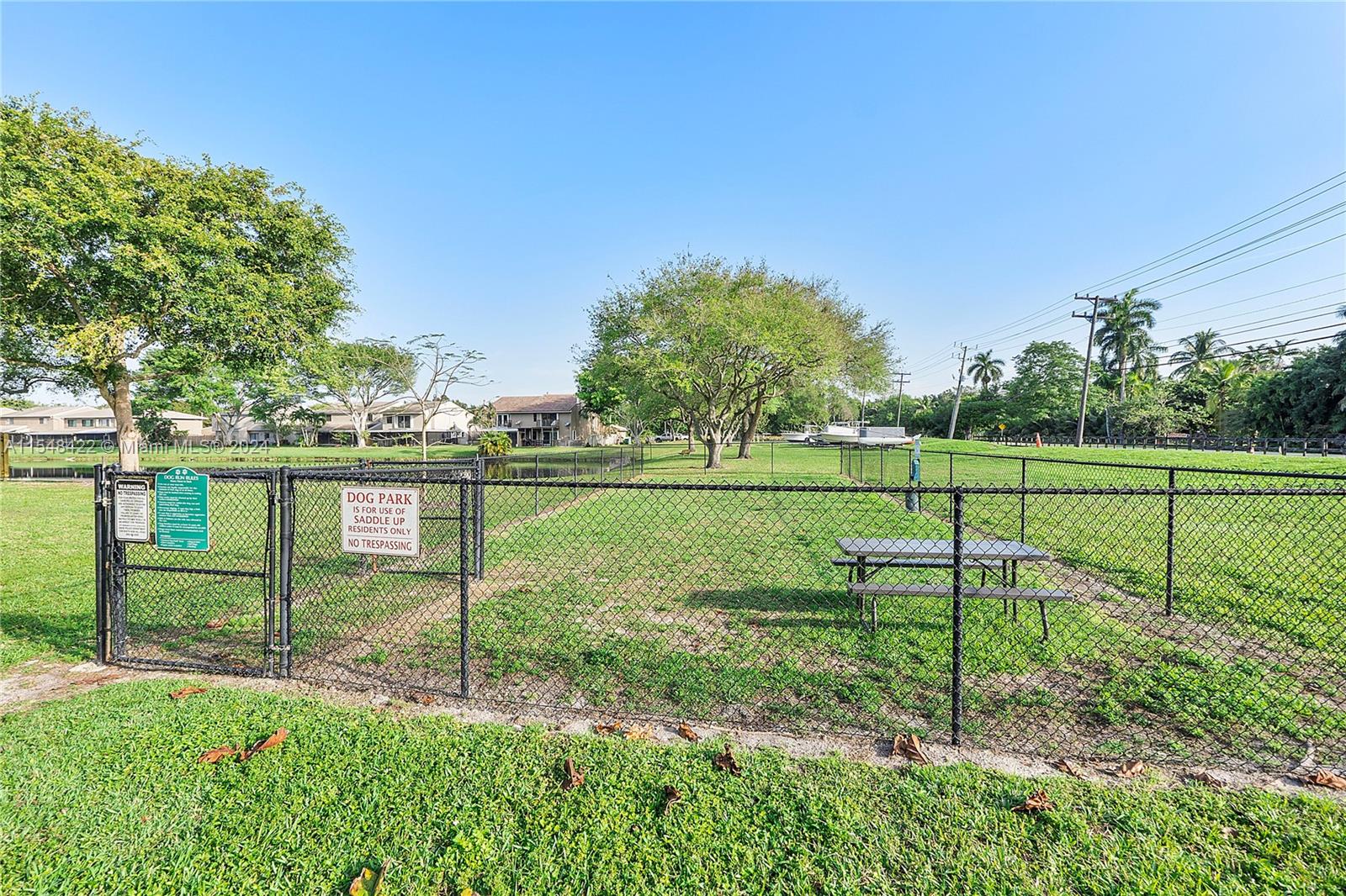 SADDLE-UP PLAT - Residential